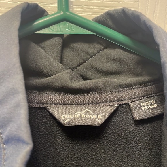 Light fleece jacket - Picture 4 of 5